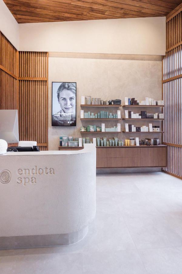 บัลโกว์นี เอสเตท ไวน์ยาร์ด รีสอร์ตแอนด์สปา Hotel ยาร์ราเกลน ภายนอก รูปภาพ Aesthetica Paris