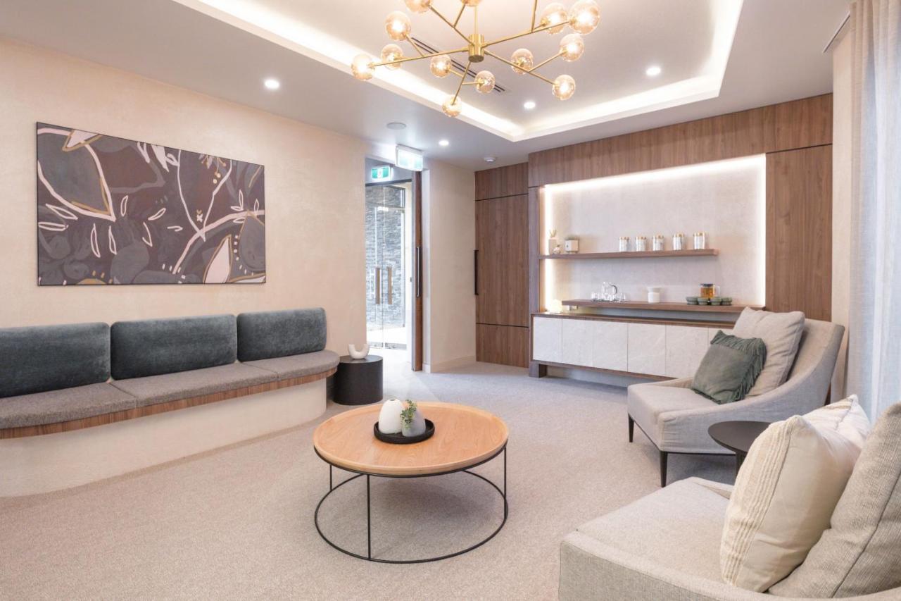 บัลโกว์นี เอสเตท ไวน์ยาร์ด รีสอร์ตแอนด์สปา Hotel ยาร์ราเกลน ภายนอก รูปภาพ The interior of the new clubhouse