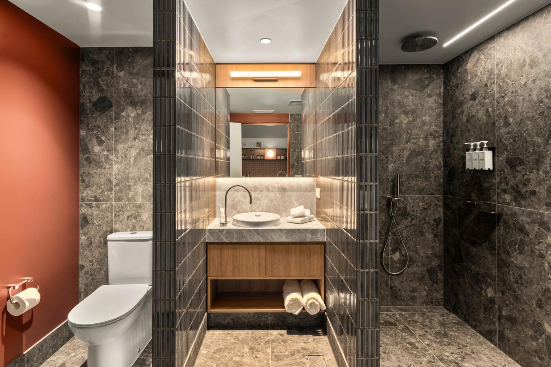 บัลโกว์นี เอสเตท ไวน์ยาร์ด รีสอร์ตแอนด์สปา Hotel ยาร์ราเกลน ห้อง รูปภาพ Bathroom